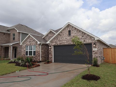Photo of 1615 Westland Lane, Rosenberg, TX 77471 (MLS # 90393334)