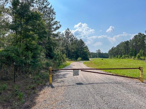 Photo of 0 Off Fm 1277, San Augustine, TX 75972 (MLS # 91240568)