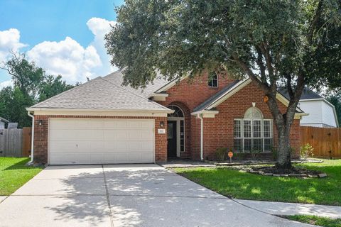 Photo of 707 New Pines Drive, Spring, TX 77373 (MLS # 30904520) Photo of 707 New Pines Drive, Spring, TX 77373 (MLS # 30904520)