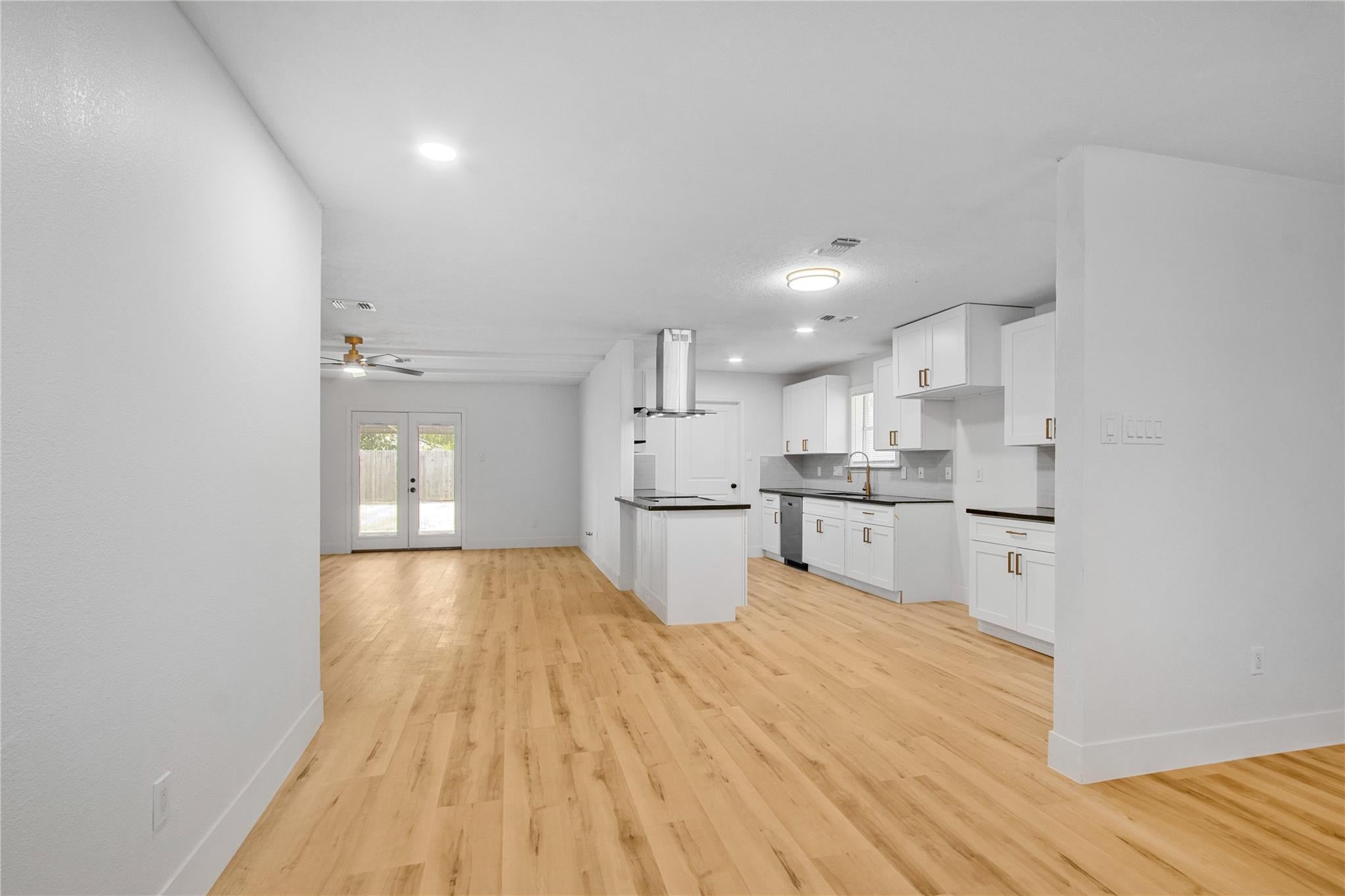 615 S 7th Street