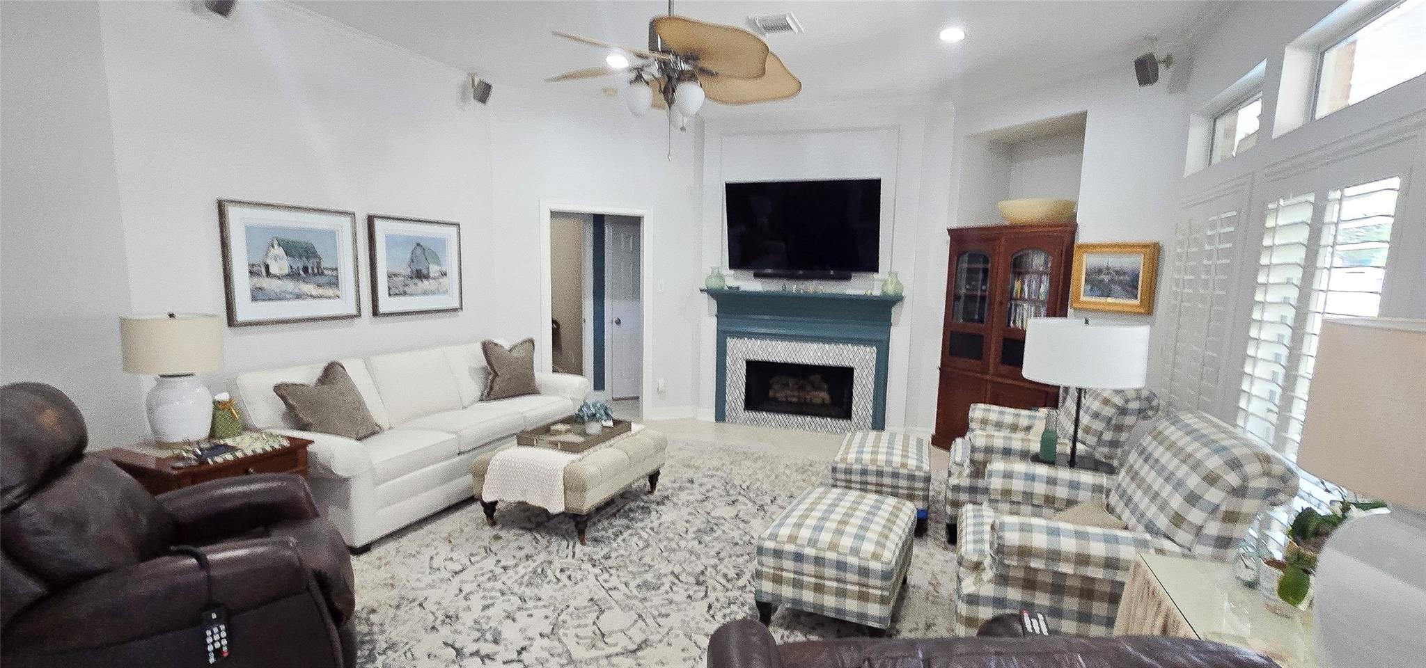 2802 Harvest Hill Drive