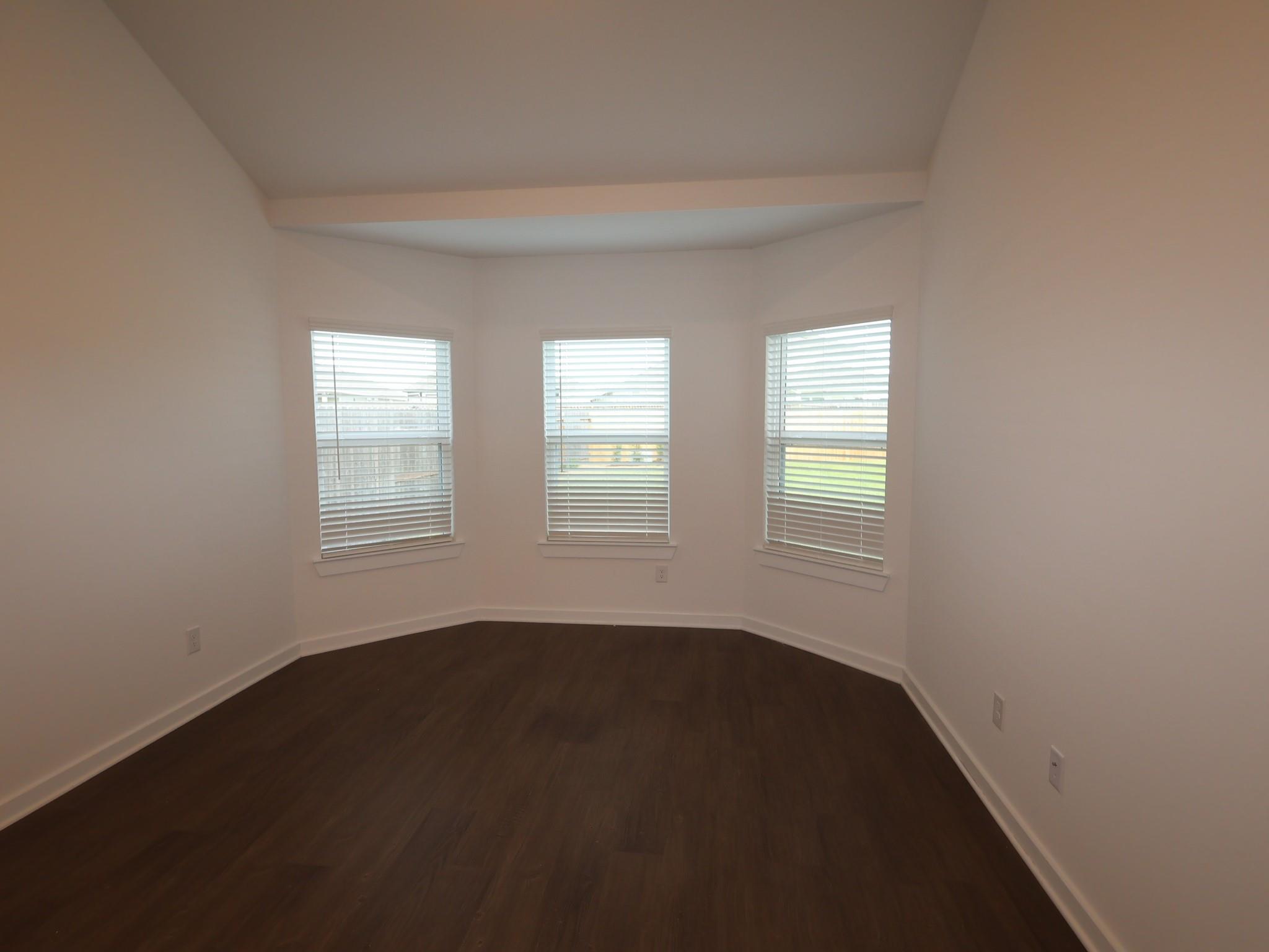 5831 Sunkissed Drive