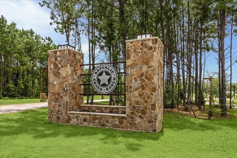 Vacant Land For Sale - 15648 Cricket Creek Court<br/> Willis, TX 77378
