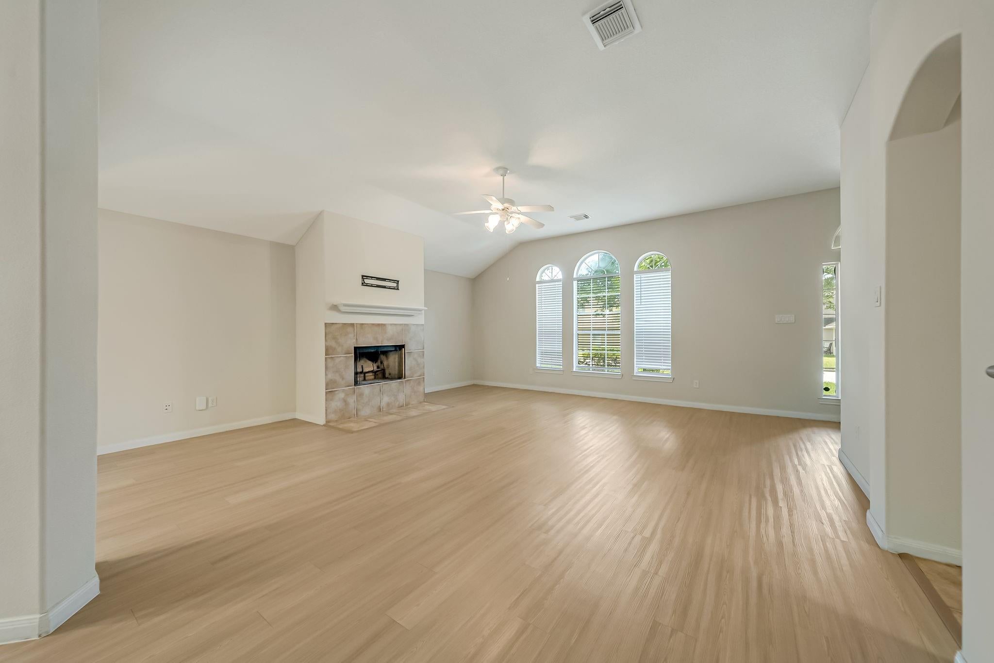 12810 Lake Shore Drive