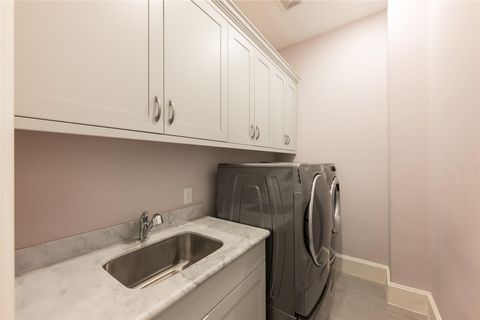 Tiny photo for 1944 Portsmouth Street, Houston, TX 77098 (MLS # 4459829)