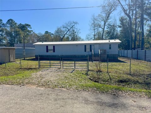 Apartment For Sale - 39 County Road 3478<br/> Cleveland, TX 77327