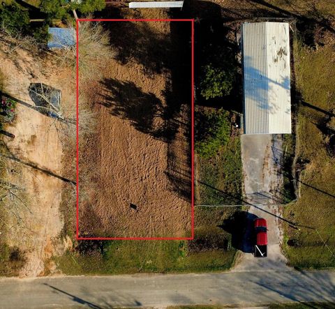 Vacant Land For Sale - LOT 143 Tobago Lane<br/> Point Blank, TX 77364