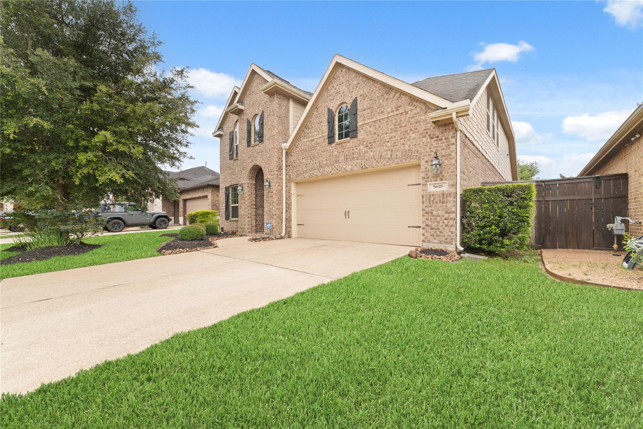 5618 Little Creek Court