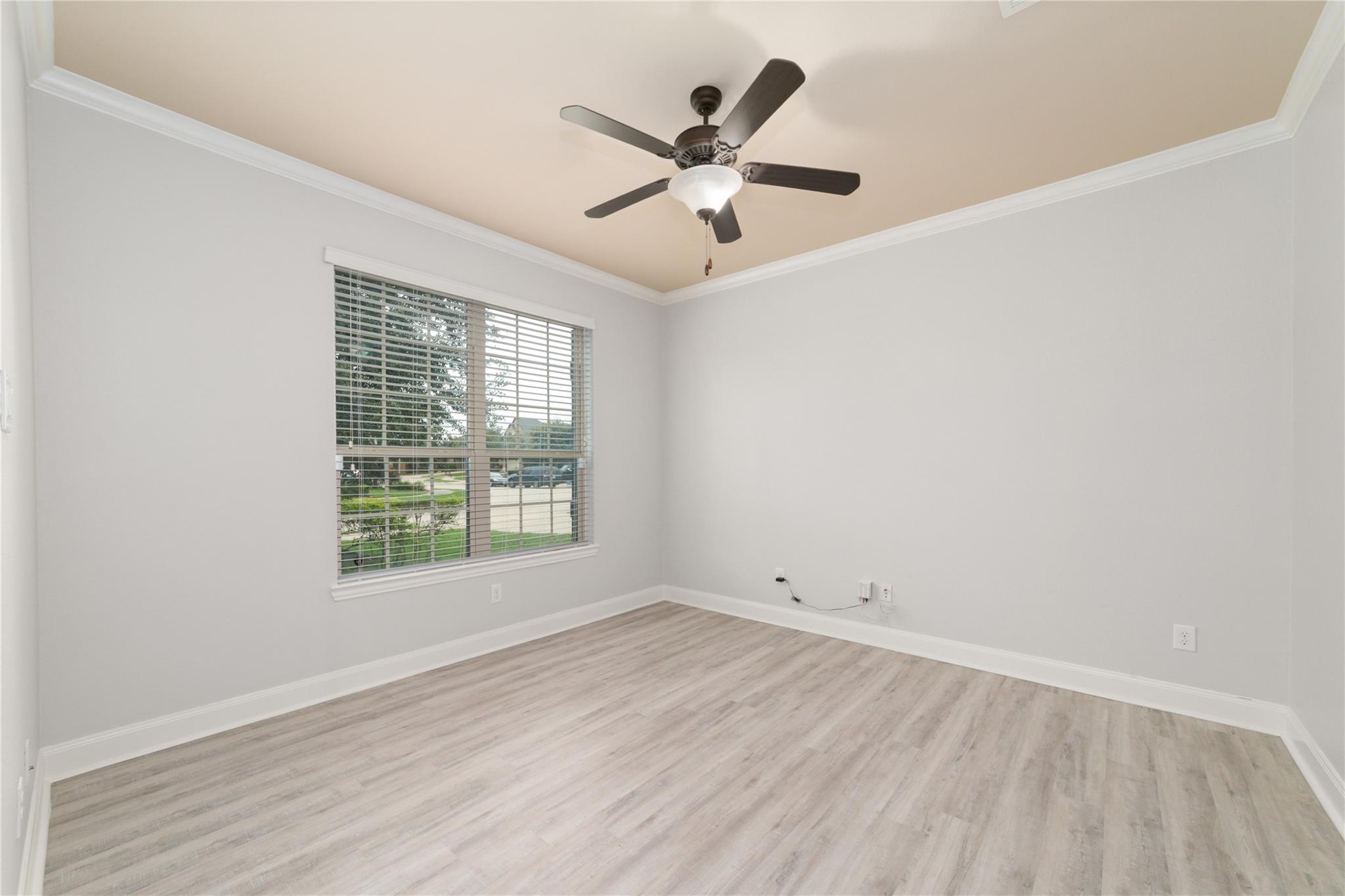 5618 Little Creek Court