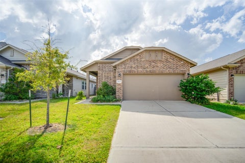 Photo of 14215 Campo Vista Dr DR, Houston, TX 77083 (MLS # 66918051)