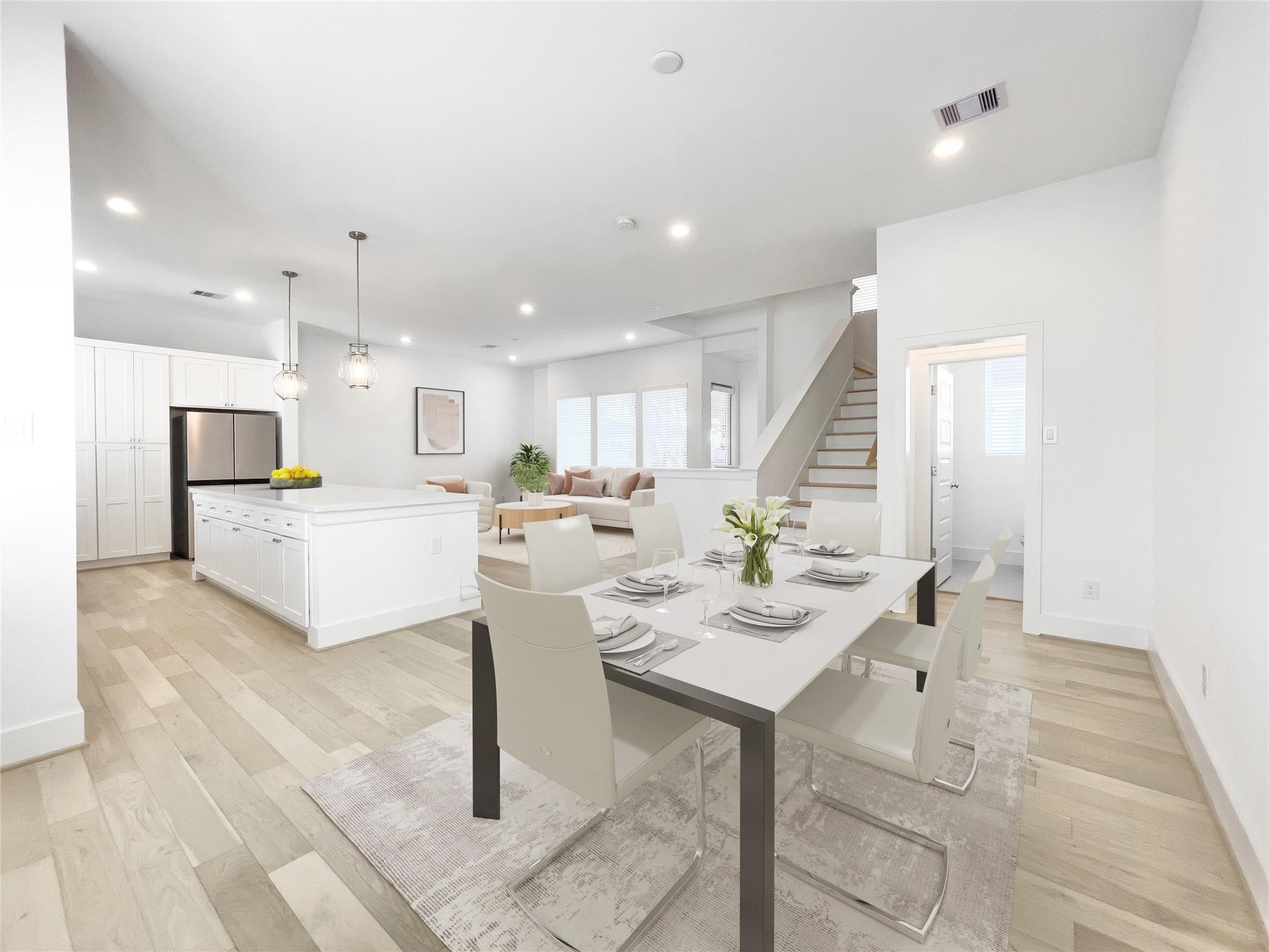 7711 Westside Villas Lane