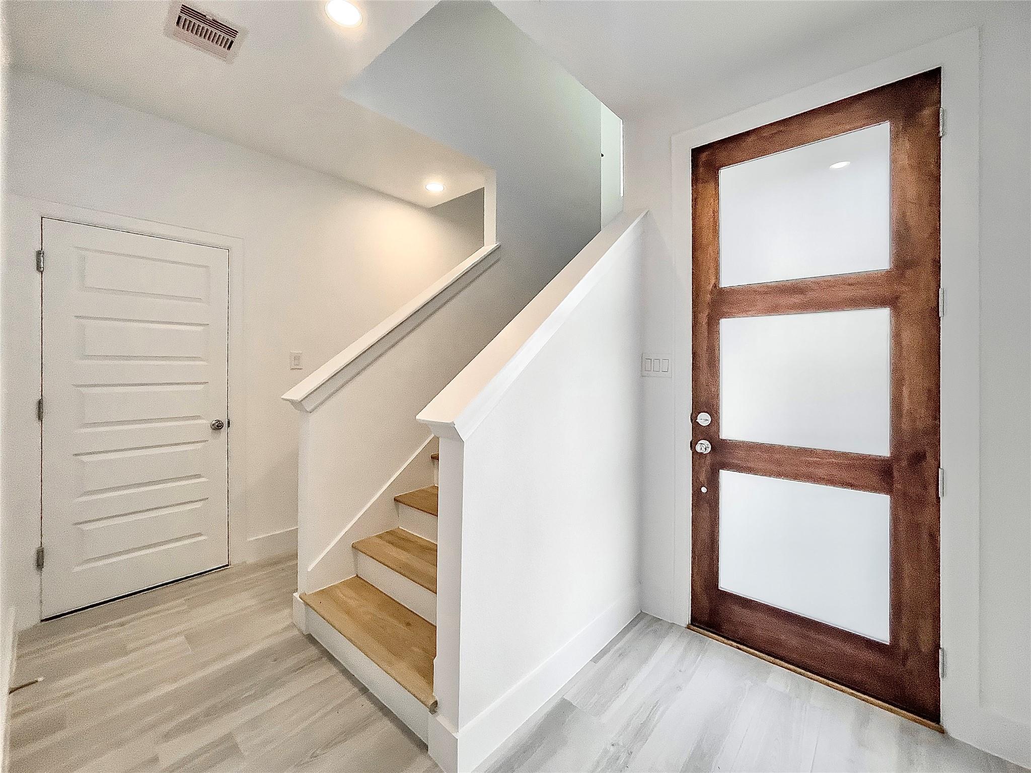 7711 Westside Villas Lane