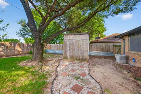 Tiny photo for 7522 Flair Oaks Drive, Houston, TX 77040 (MLS # 78120696)