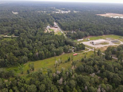 18336 Old Highway 105 E Cleveland TX 77328