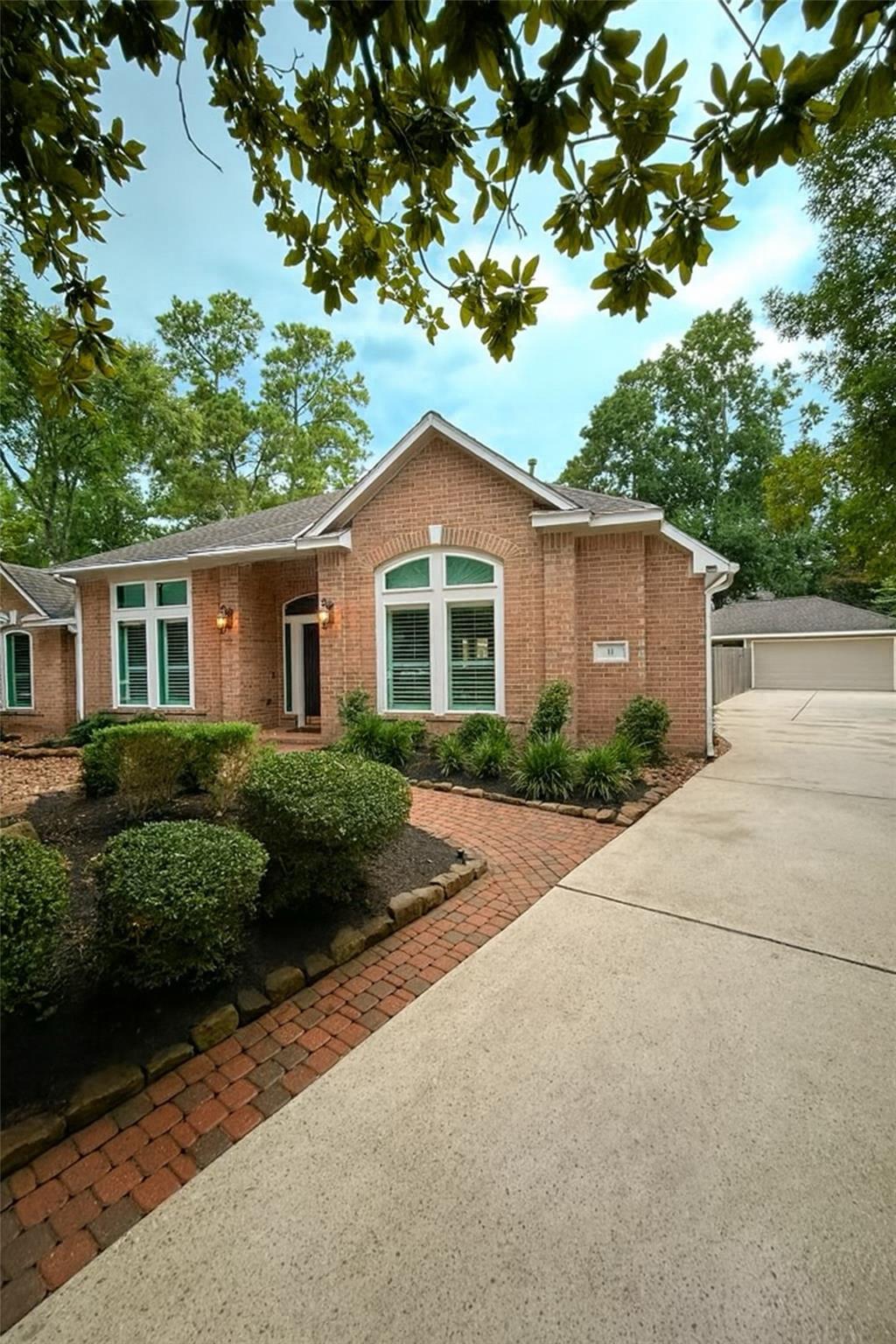 11 Redhaven Place