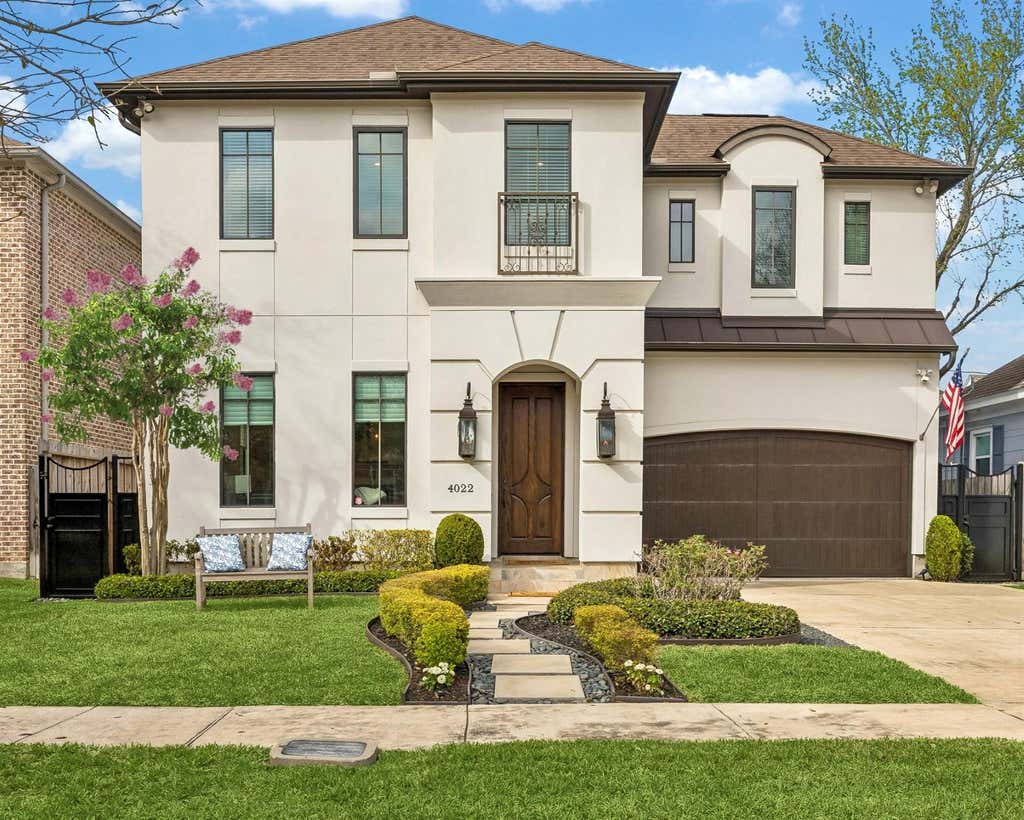 Photo of 4022 Coleridge Street, West University, TX 77005 (MLS # 67790493)