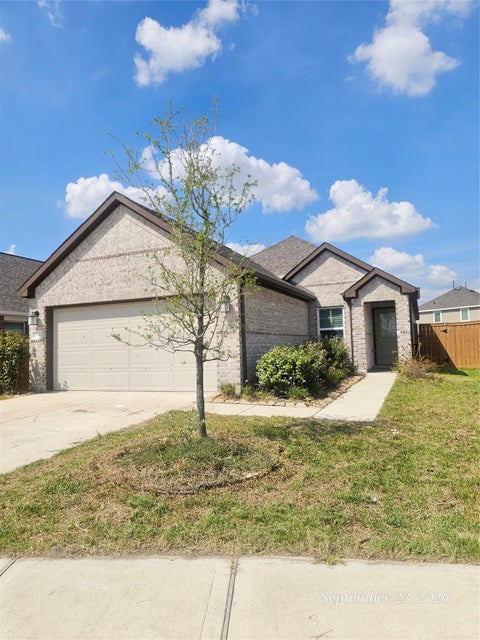 Photo of 21614 Wave Hollow Drive, Cypress, TX 77433 (MLS # 94945226)