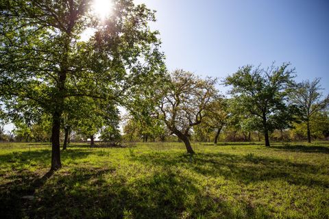 Vacant Land For Sale - LOT 5 Shorthorn Road<br/> Stockdale, TX 78160