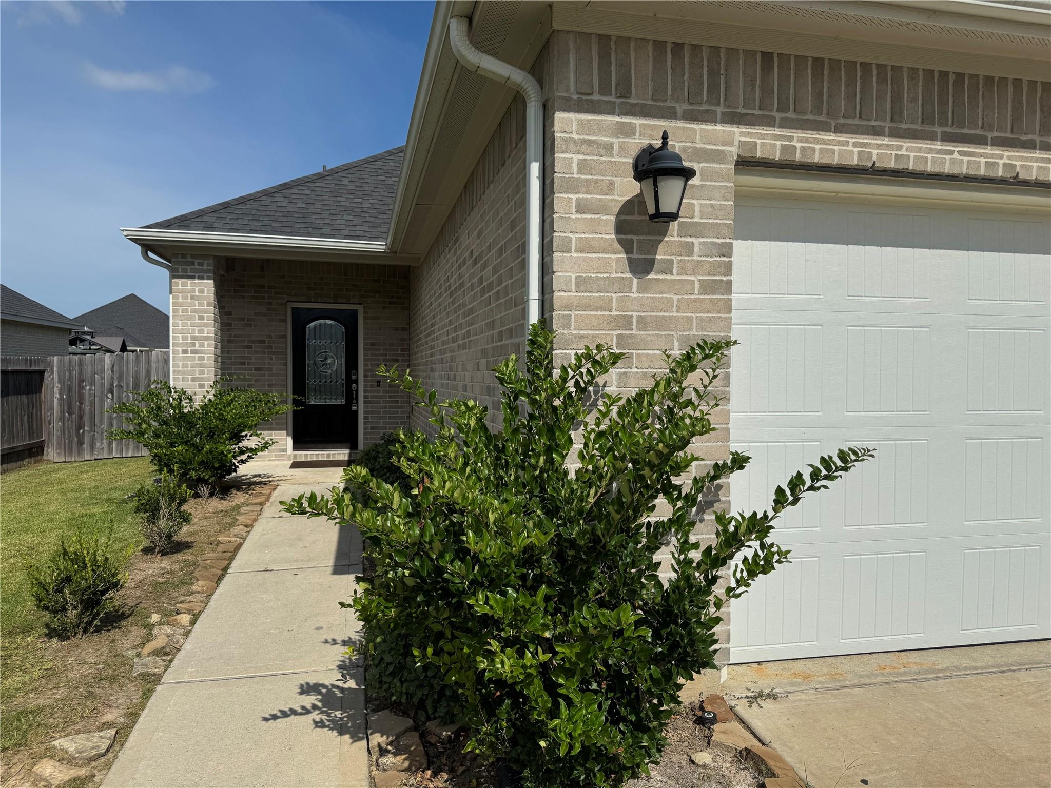 8011 Grandstand Parkway