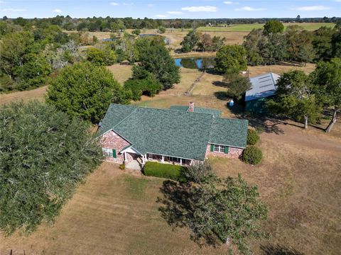 Photo of 28109 Waller Gladish Rd Rd, Waller, TX 77484 (MLS # 72263669)