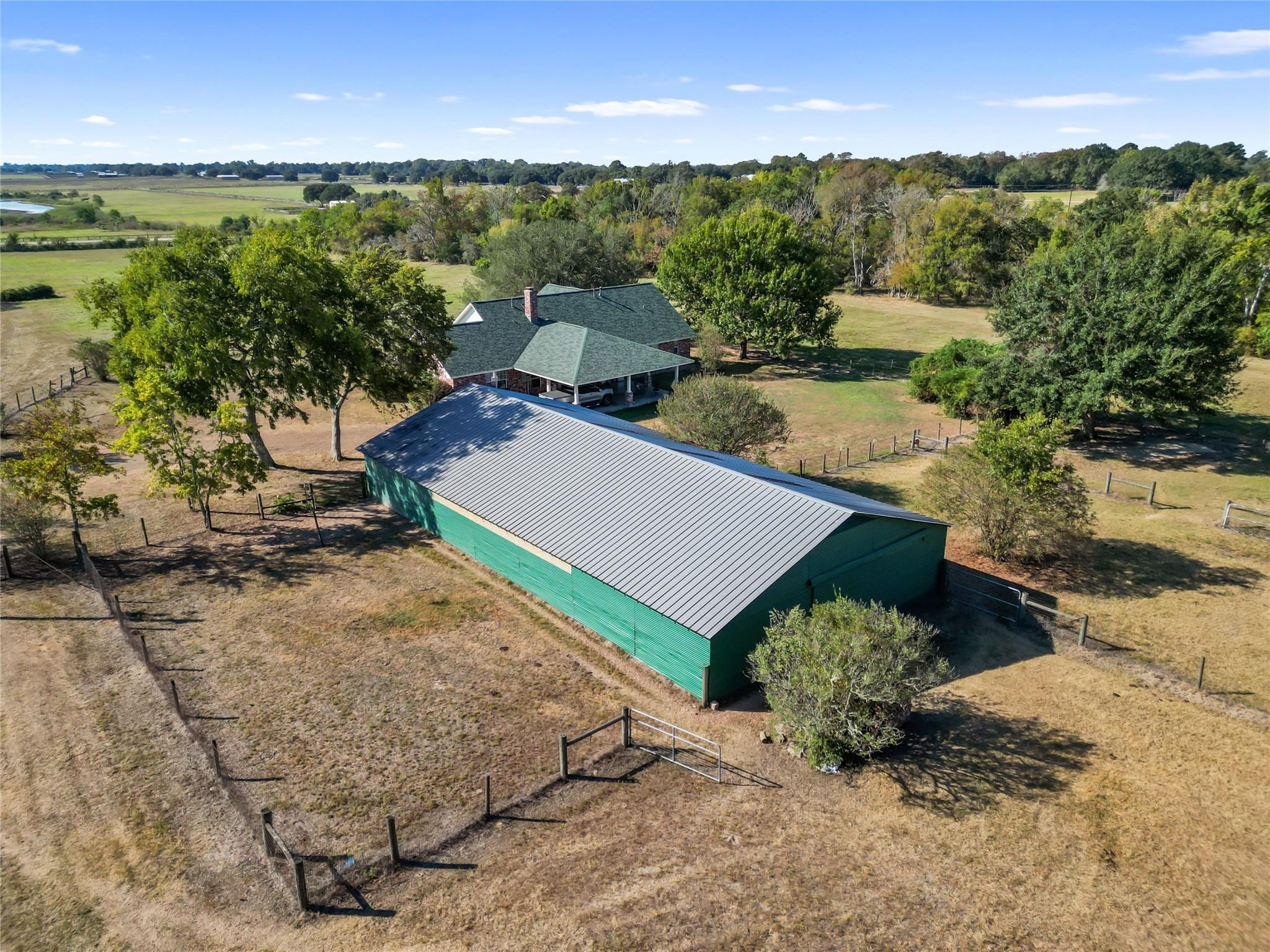 28109 Waller Gladish Rd