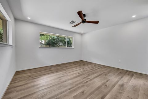 Tiny photo for 1617 Wavecrest Lane, Houston, TX 77062 (MLS # 66428359)