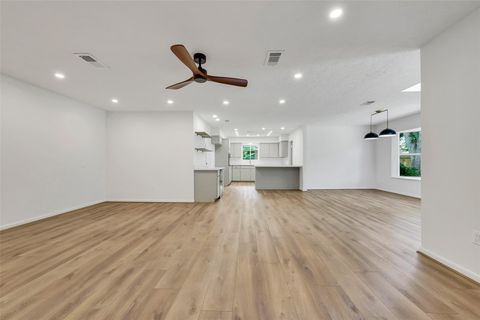 Tiny photo for 1617 Wavecrest Lane, Houston, TX 77062 (MLS # 66428359)