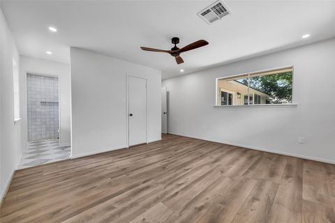 Tiny photo for 1617 Wavecrest Lane, Houston, TX 77062 (MLS # 66428359)