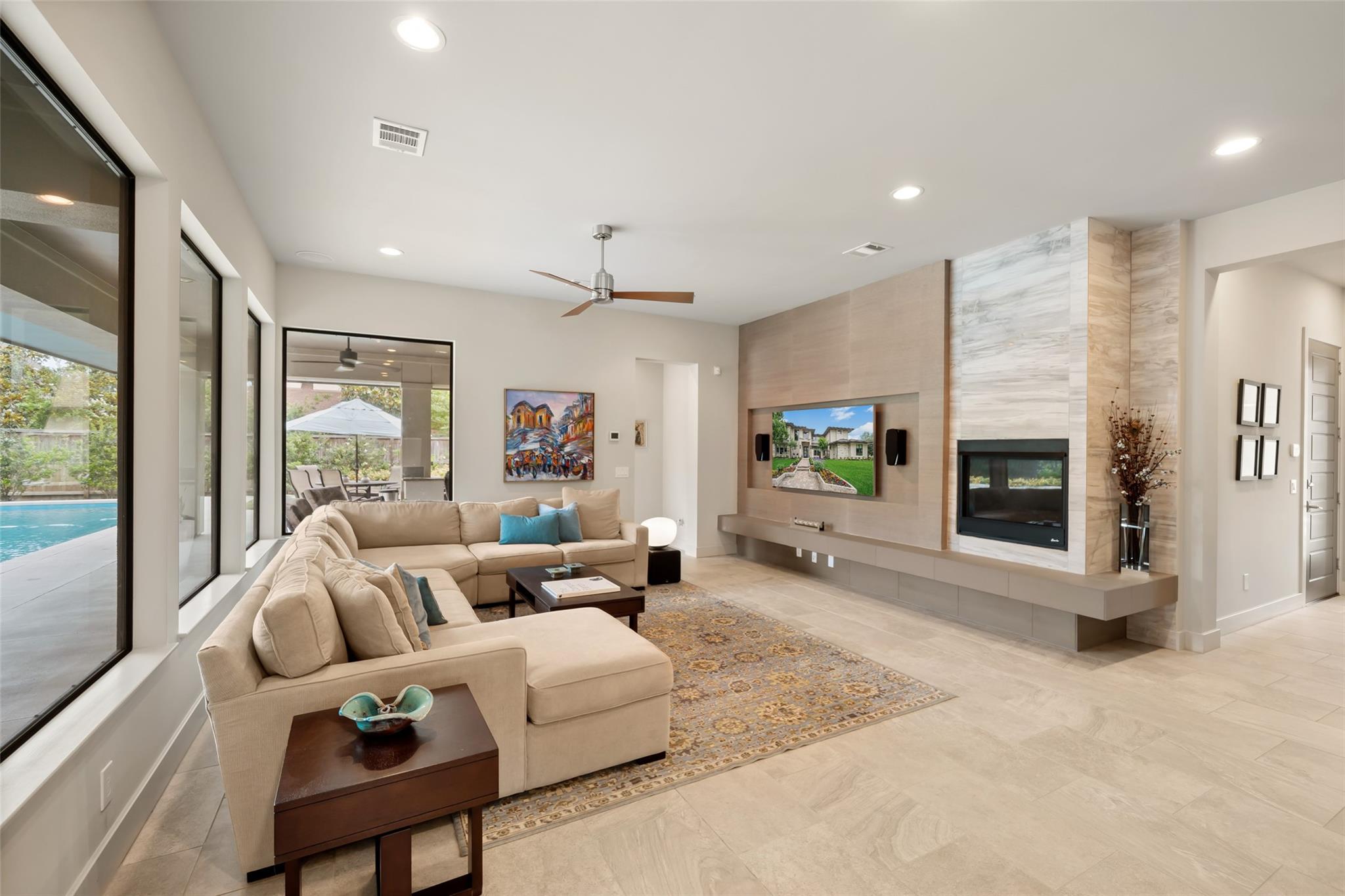 24902 Delaney Knoll