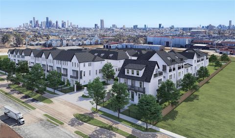 Tiny photo for 1009 Golden Nectar Ln, Houston, TX 77008 (MLS # 59260602)