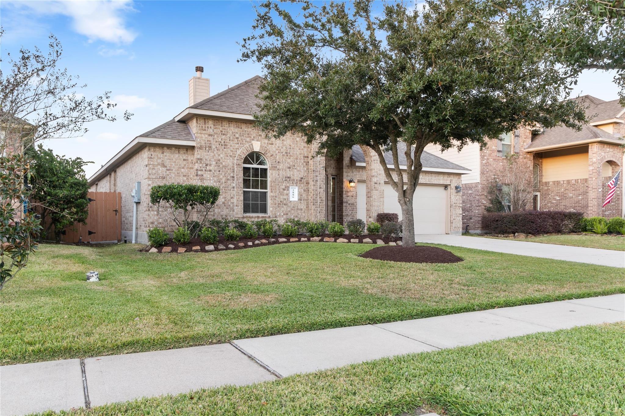 2886 Aurelia Lane