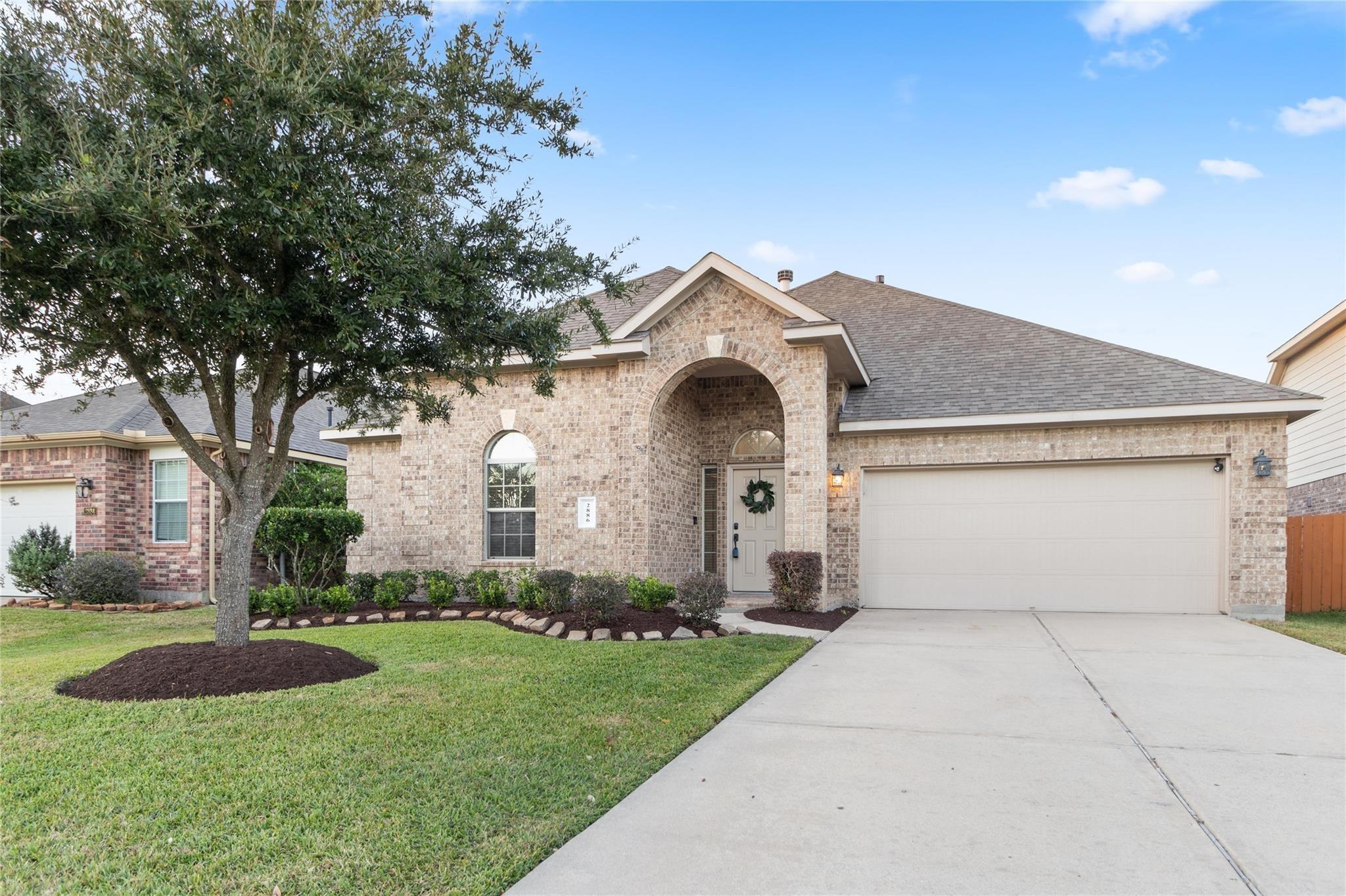 2886 Aurelia Lane