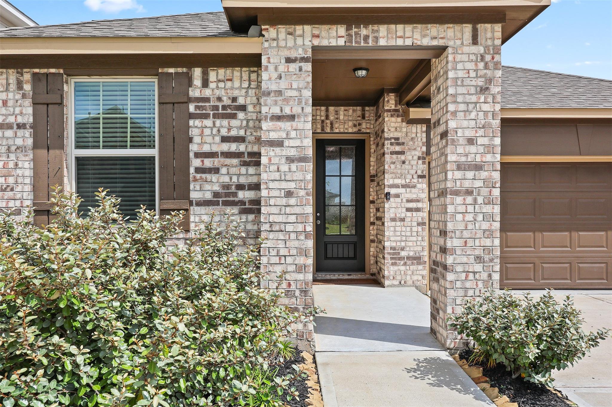 14314 Lunan Drive