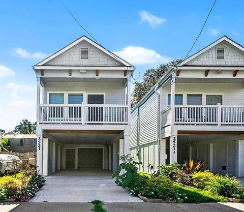 Photo of 3521 Avenue N 1/2, Galveston, TX 77550 (MLS # 79087468)