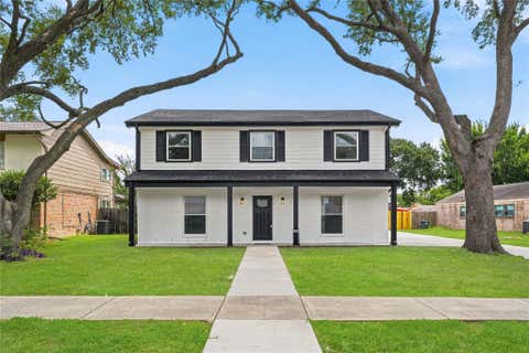 Photo of 16402 Cornwall Street, Jersey Village, TX 77040 (MLS # 9365406)