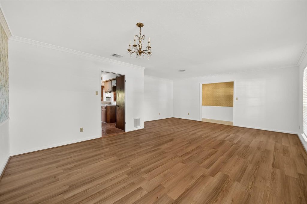 Photo of 9218 Rowan Lane, Houston, TX 77036 (MLS # 98963376)