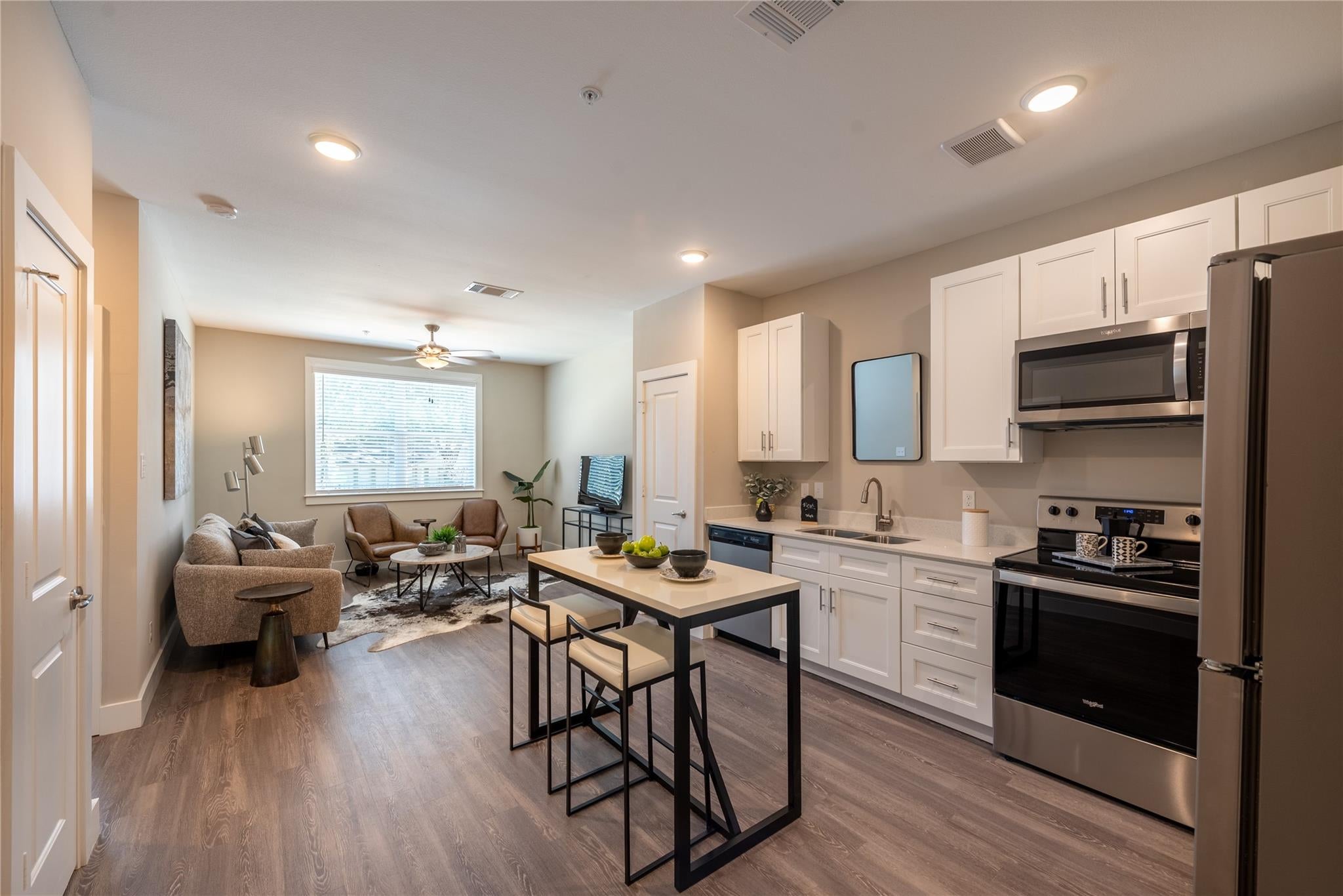1620 Oak Tree Drive 3207
