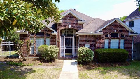 Photo of 13350 Balcrest Drive, Houston, TX 77070 (MLS # 93214671)