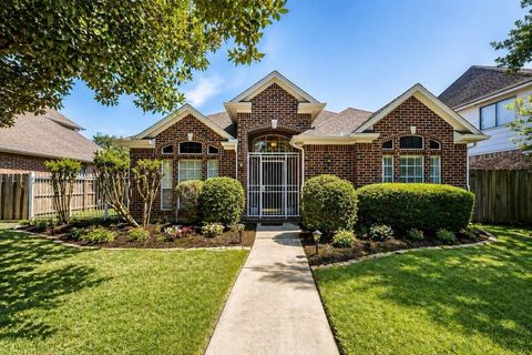 Photo of 13350 Balcrest Drive, Houston, TX 77070 (MLS # 93214671)
