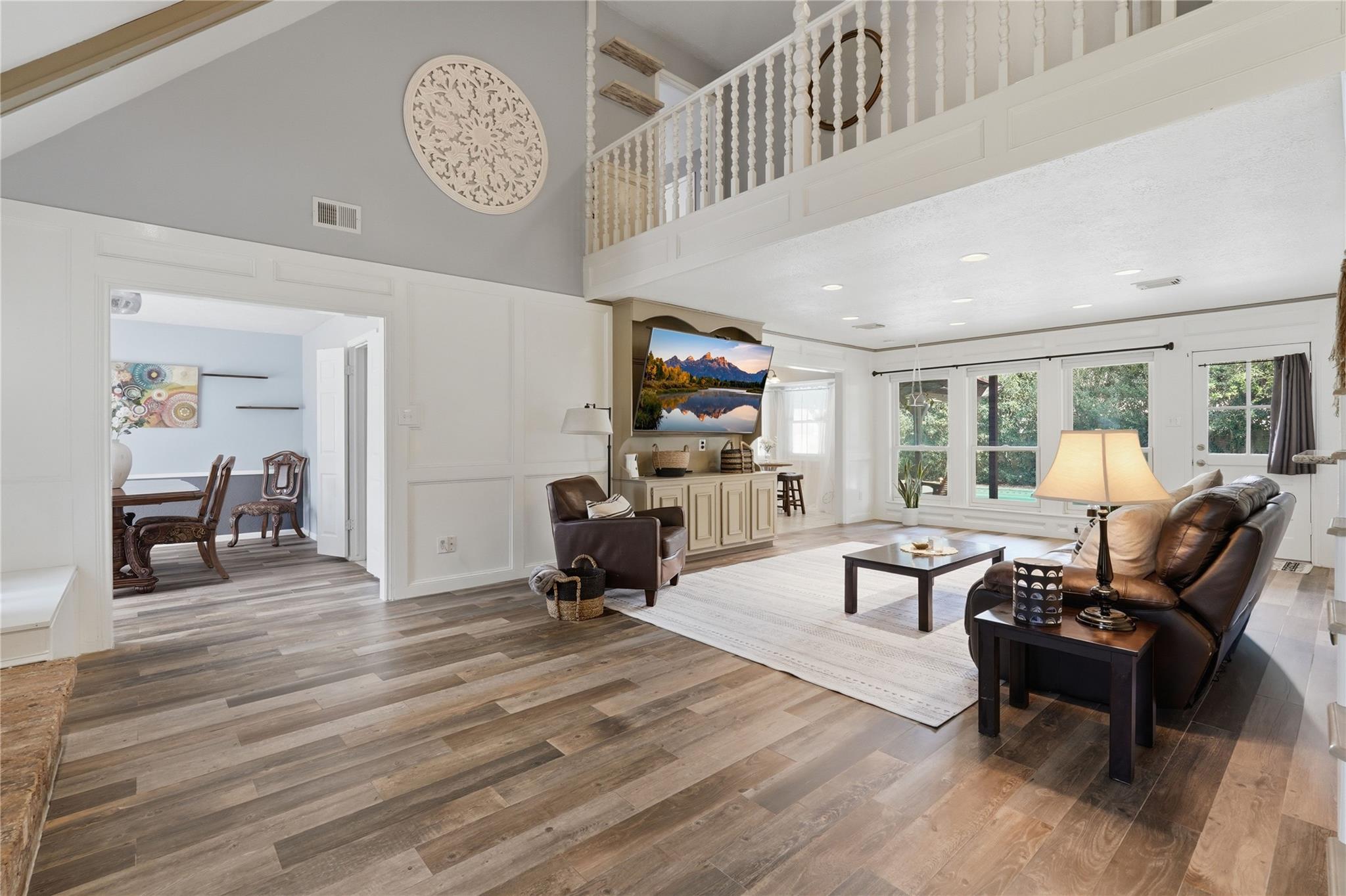 12807 Bowing Oaks Drive