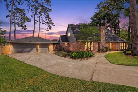 Homes For Sale - 12807 Bowing Oaks Drive<br/> Cypress, TX 77429