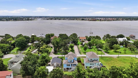 Photo of 2922 Seargent Street, Seabrook, TX 77586 (MLS # 19211781)
