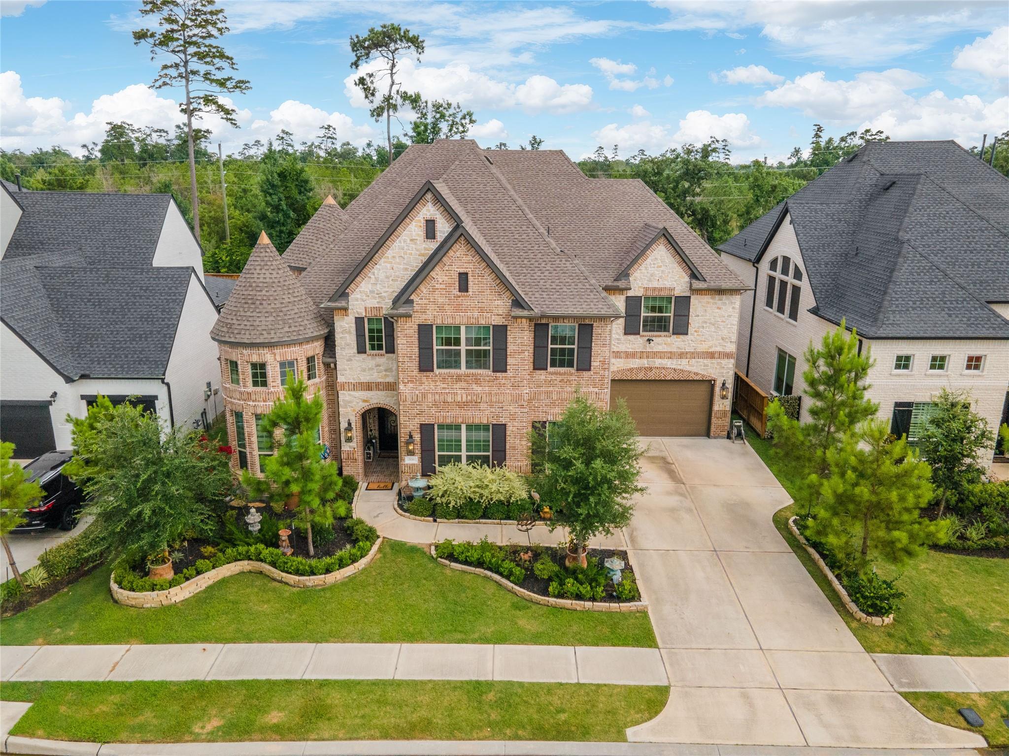 28280 Woodley Drive