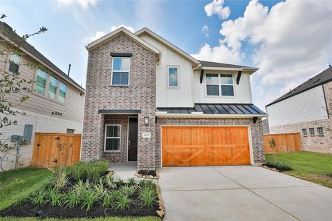 Photo of 2015 Gardenia Court, Sugar Land, TX 77498 (MLS # 88540922)