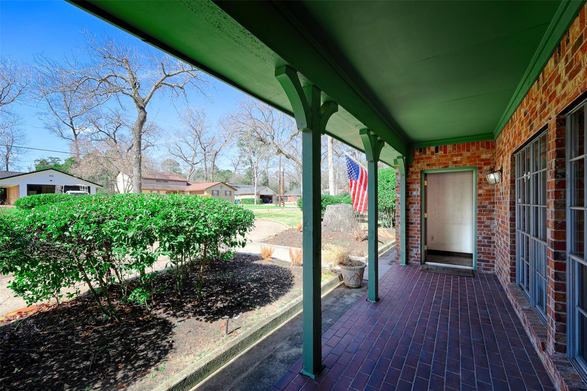 108 Rolling Hills Drive