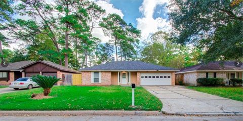 Photo of 23114 Berry Pine Drive, Spring, TX 77373 (MLS # 4844771)