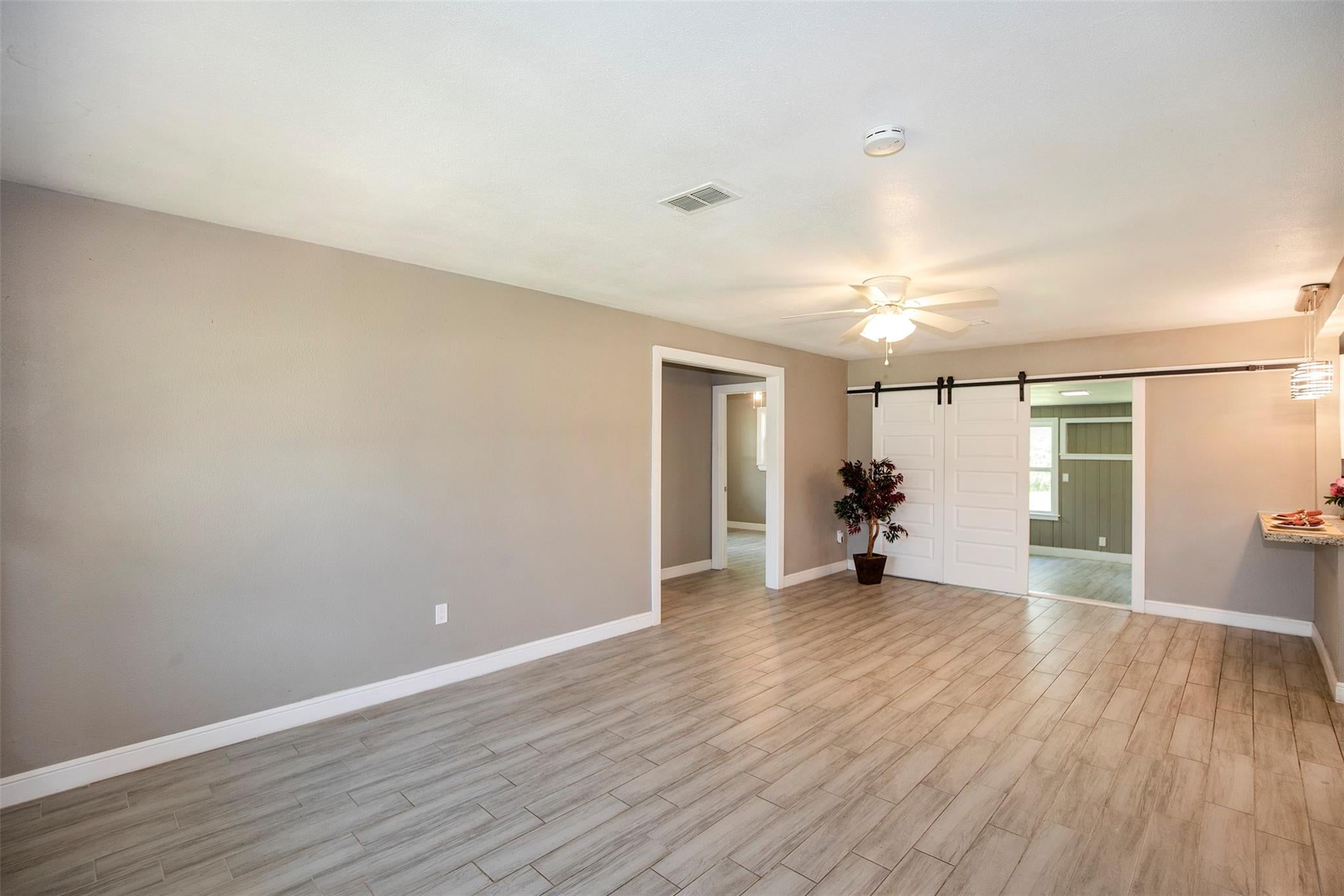 2113 Holly Drive
