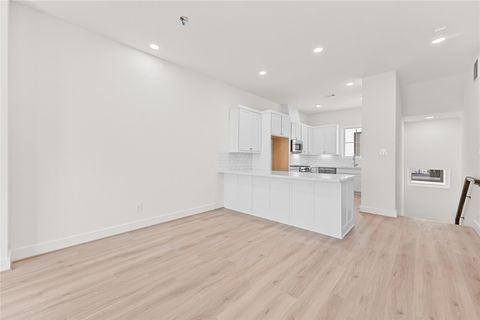 Tiny photo for 1509 Vermont Street #D, Houston, TX 77006 (MLS # 47946789)