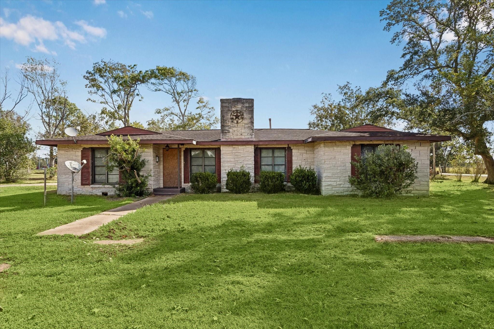 1513 County Road 210