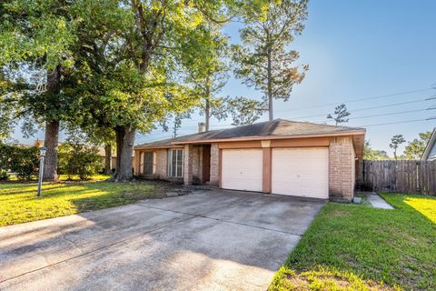 Photo of 15235 Heron Park Drive, Humble, TX 77396 (MLS # 84914844)